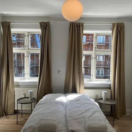 Bright - In Heart Of Amager Apartment